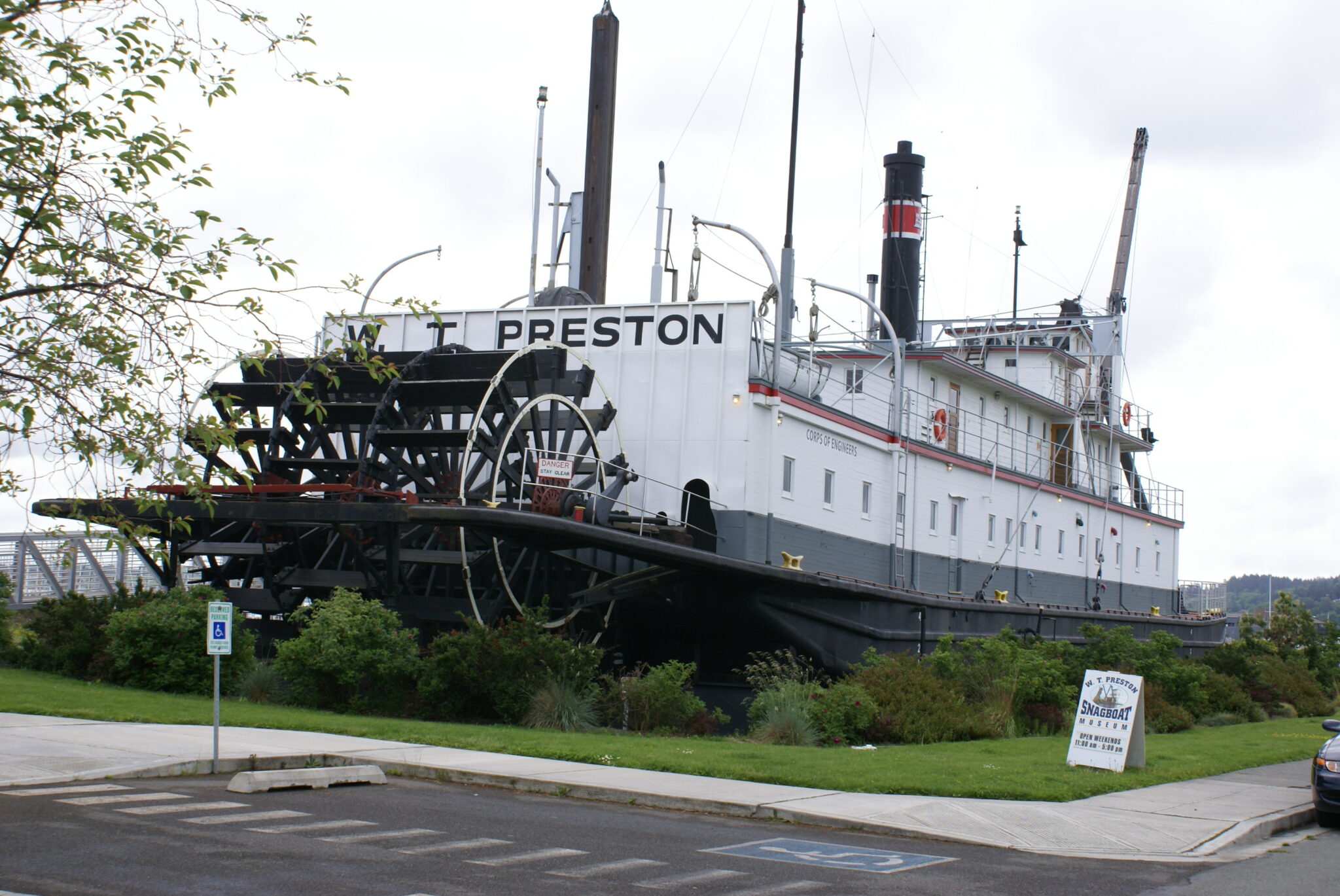 Anacortes is the gateway to the US San Juan Islands, the Canadian Gulf ...